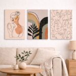 北欧抽象アートを複数枚組み合わせたインテリアディスプレイ例