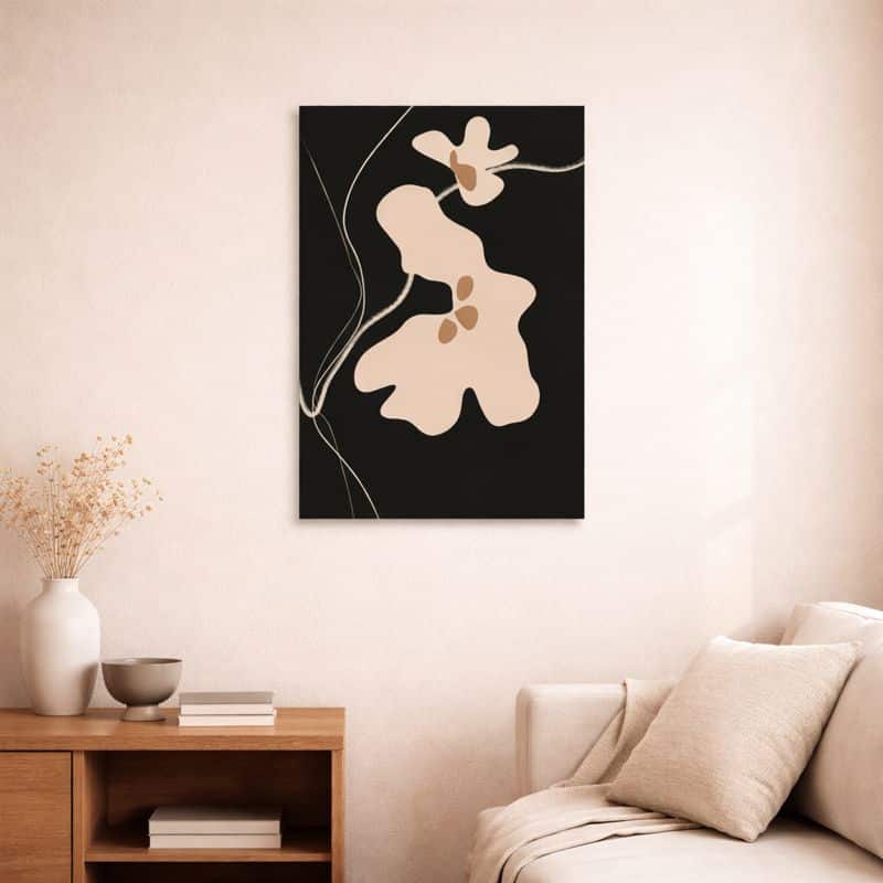 nordic-minimal-abstract-art-scene-10058 北欧ミニマルなリビング空間に飾られた、ブラックライン ナチュラルフォルムの抽象アート(A3サイズ相当)。