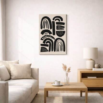 北欧ミニマルな空間に飾られた、ブラックブラッシュの抽象アート（A3サイズ相当）。