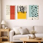 北欧ミニマルな空間に、ブラッシュ表現の抽象アートを組み合わせて飾ったコーディネート例。
