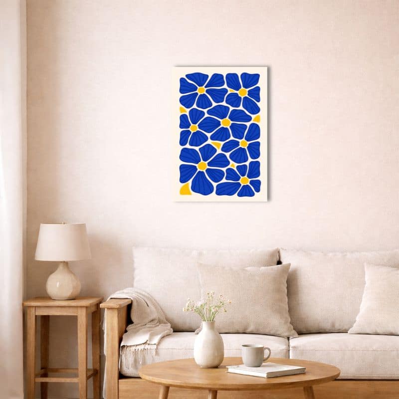 nordic-minimal-abstract-canvas-art-blue-flower-pattern-livingroom-10060 北欧インテリア空間に飾られたブルーフラワーパターンアート