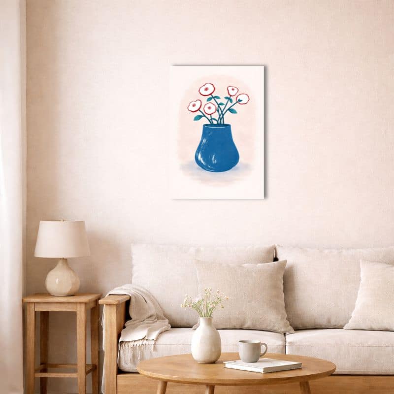 nordic-minimal-abstract-canvas-art-blue-vase-white-flower-livingroom-10025 北欧ミニマルなリビングに飾られたブルーベースフラワーキャンバスアート。