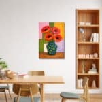 ダイニング空間に飾られたレッドフラワーのモダンアート