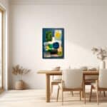 青と黄緑の抽象アートをダイニングに飾ったイメージ