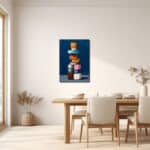 ダイニングで楽しむ縦構図のモダン抽象アートのイメージ