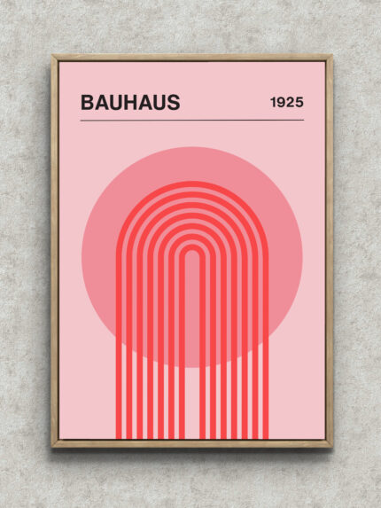 淡いピンク地に赤いアーチの反復線と円、BAUHAUSの文字を配した幾何学アートパネル フレーム設置イメージ
