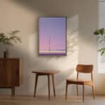 リビングに飾った夕空の街灯モチーフのミニマル ピンク 風景アートパネル 設置イメージ 8