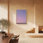 リビングに飾った夕空の街灯モチーフのミニマル ピンク 風景アートパネル 設置イメージ 9