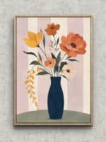 ネイビーの花瓶とオレンジの花を描いた植物 インテリアアート フレーム設置イメージ