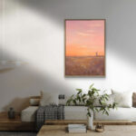 リビングの壁に飾ったピンクの夕空モチーフの空 絵画のアートパネル 設置イメージ 9