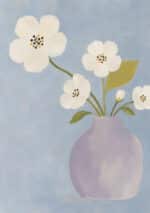 淡い水色の背景に白い花と紫の花瓶を描いたフラワーアートパネル